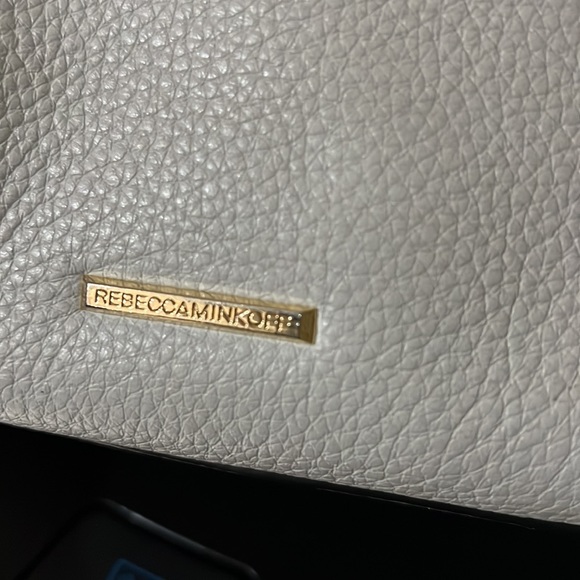 Adorable Rebecca MINKOFF Leather Satchel - Picture 4 of 9